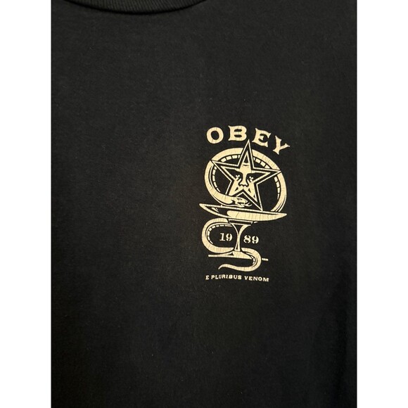 Men’s OBEY  E Pluribus Venom 1989 Snake Navy Graphic Shirt Size Large - Picture 2 of 6